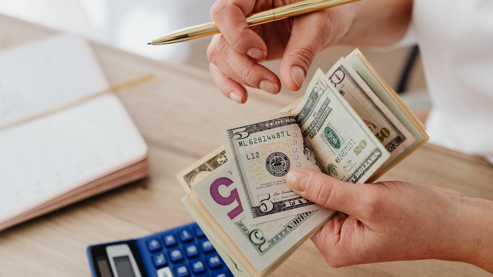 Quản Lý Chi Tiêu Gia Đình Nhiều Người: Theo Dõi Ví Chung, Ví Riêng Trong Một App